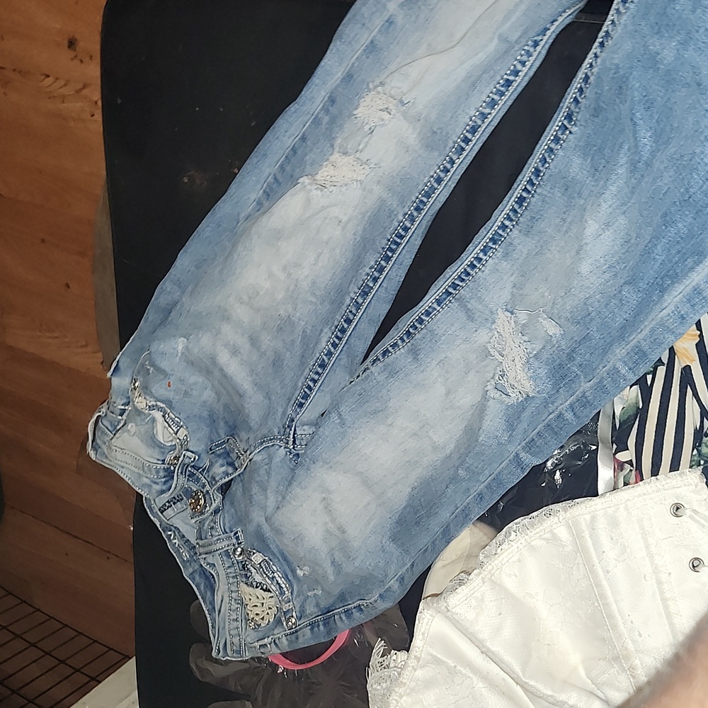 Women's jeans
